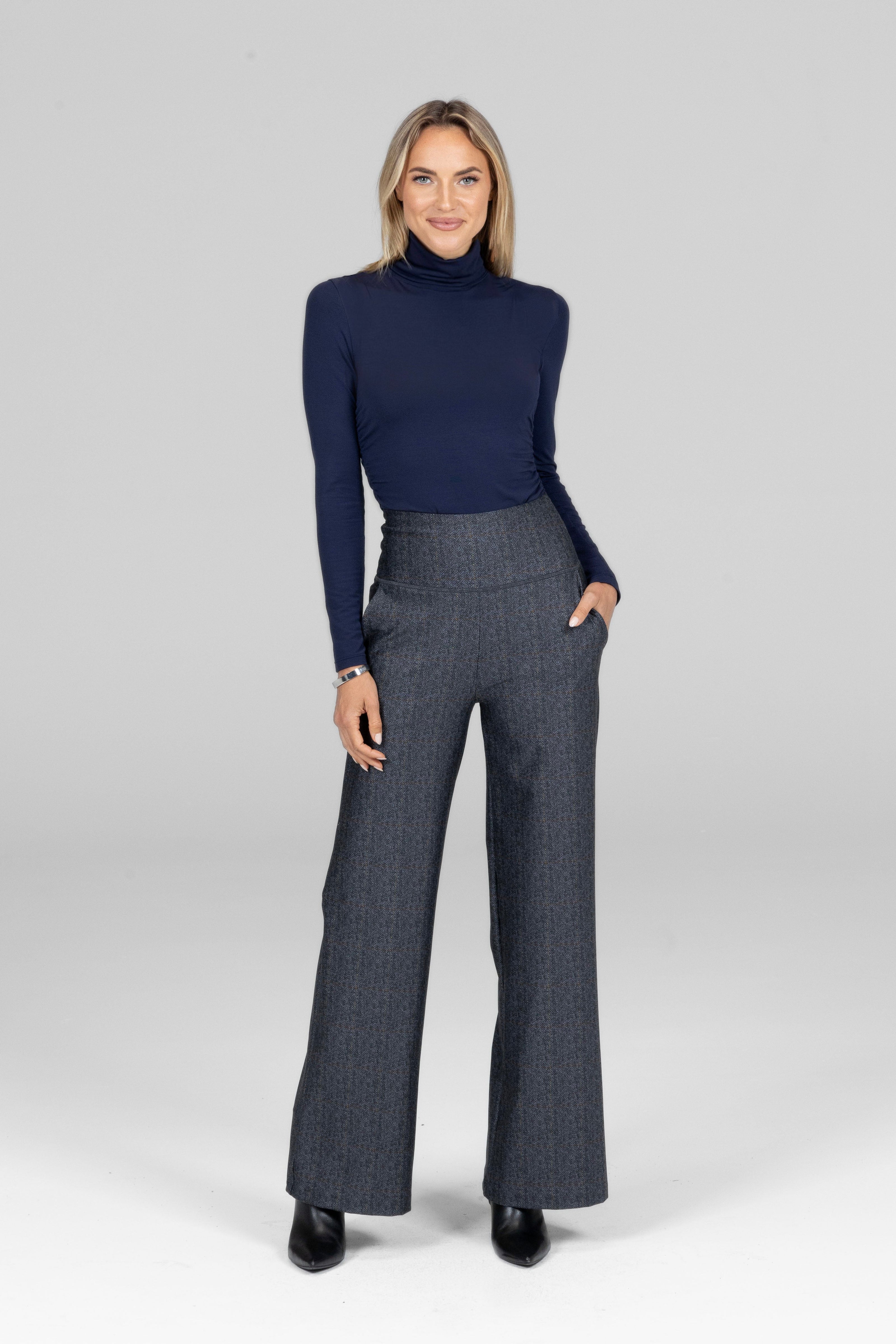 KiraGrace GRACE TURTLENECK: MARINE NAVY