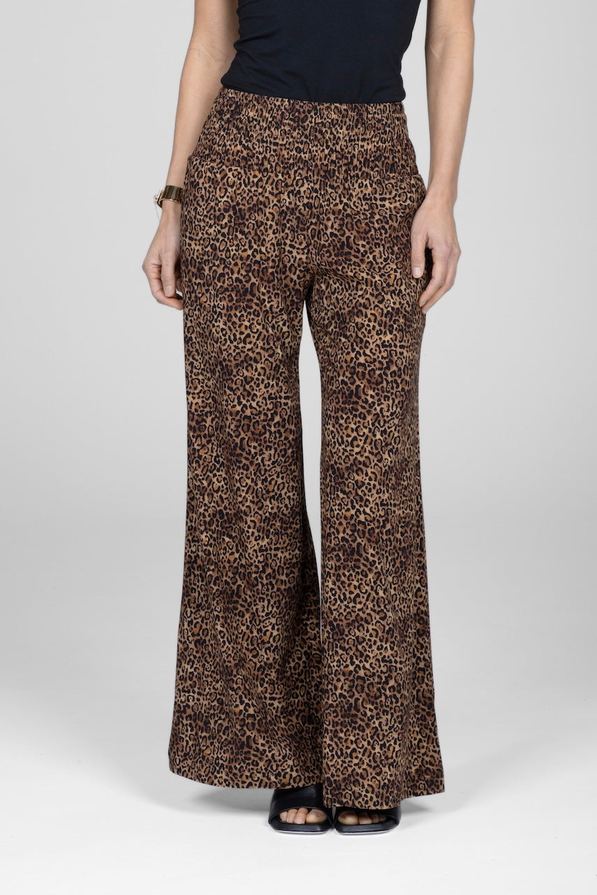 KiraGrace PORTOFINO TRAVEL PANT: LEOPARD