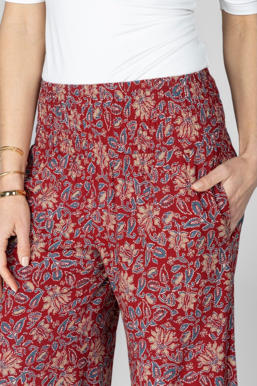 KiraGrace PORTOFINO TRAVEL PANT: RED MOTIF