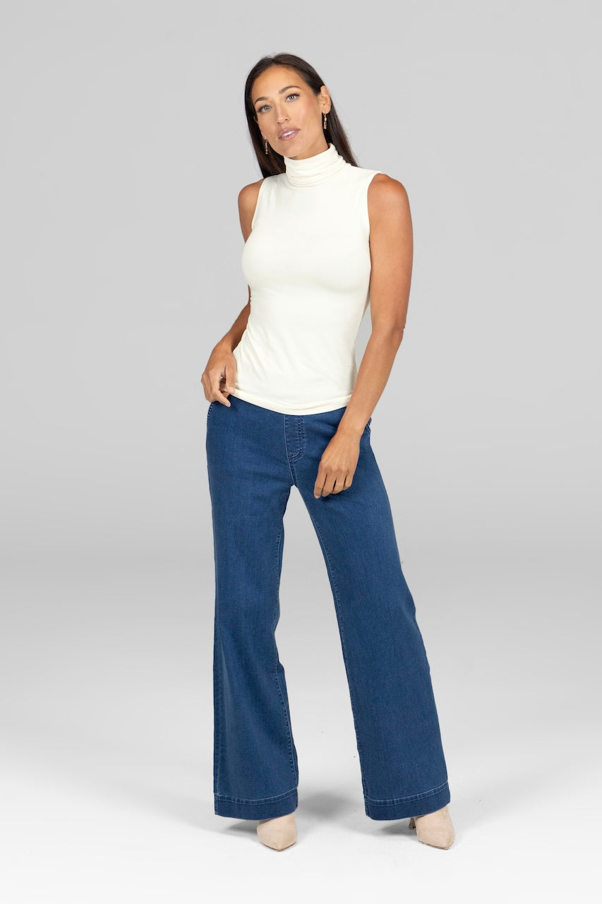 KiraGrace SLEEVELESS TURTLENECK: IVORY