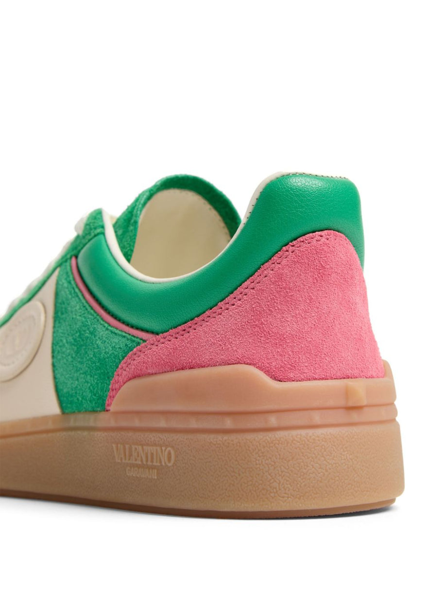 Valentino Garavani UpVillage Leather Sneakers - Pink
