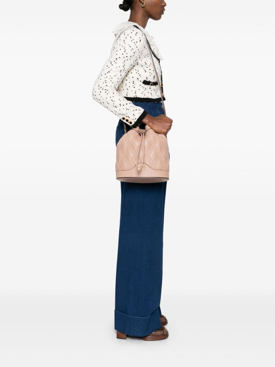 Valentino Garavani Quiltie 67 Leather Bucket Bag - Pink