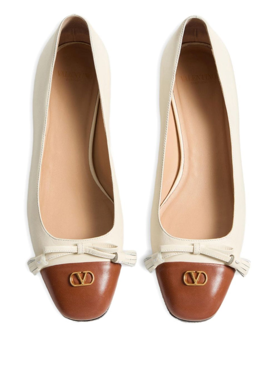 Valentino Garavani Valet Du Roi Leather Ballet Flats - White