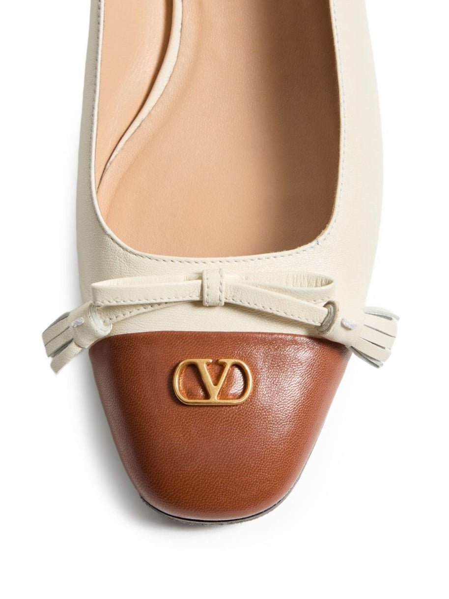 Valentino Garavani Valet Du Roi Leather Ballet Flats - White