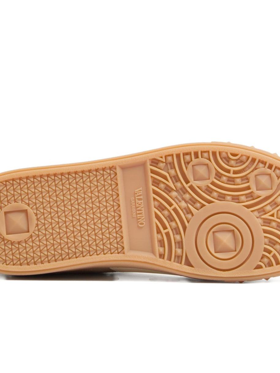 Valentino Garavani UpVillage Leather Sneakers - Beige