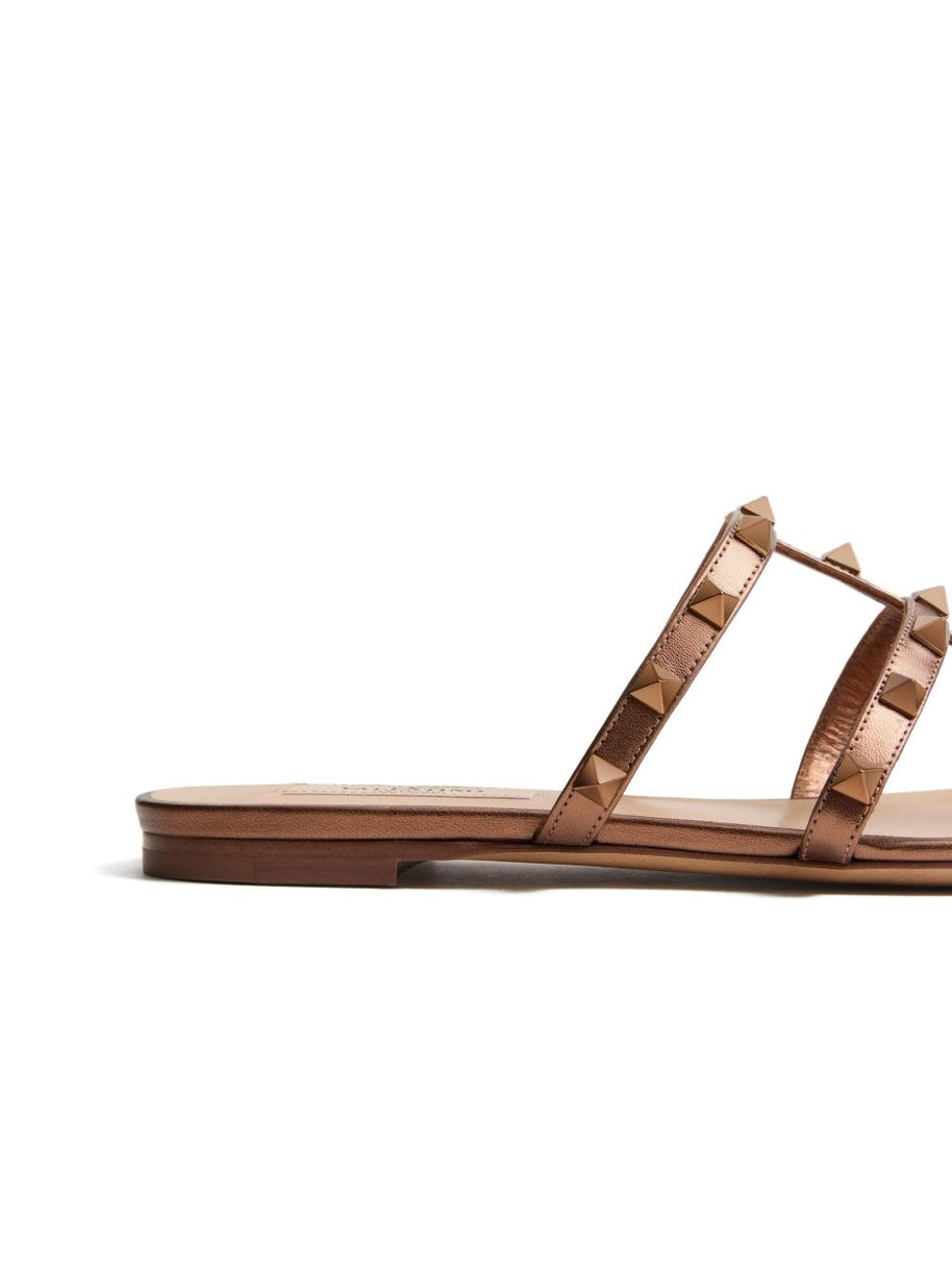 Valentino Garavani Rockstud Leather Flat Sandals - Brown