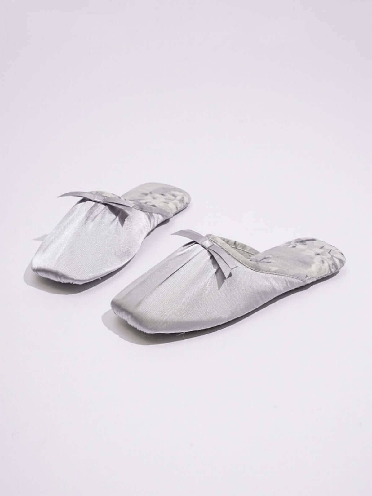 Ulivary Ink Floral Print Slippers (more colors)