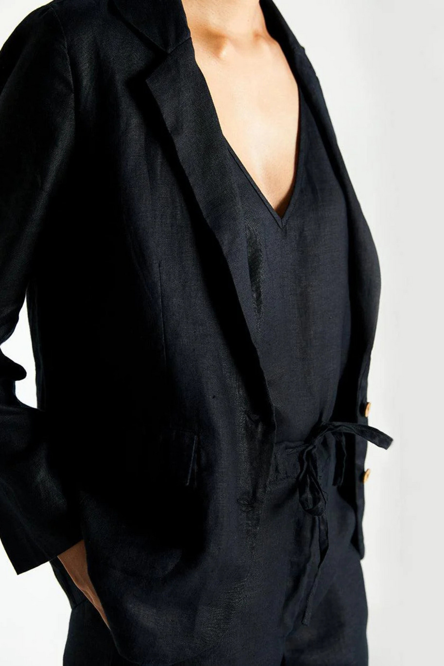 Reistor Hemp Three Piece Set in Black