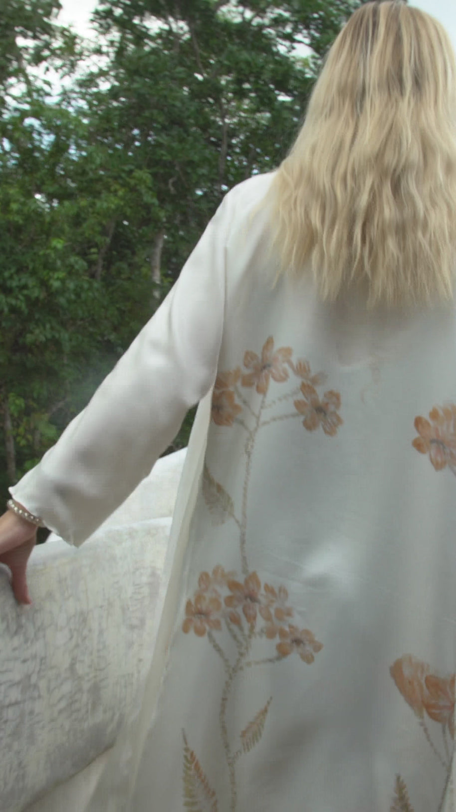 The Royal Silk Robe In Azulik Flowers