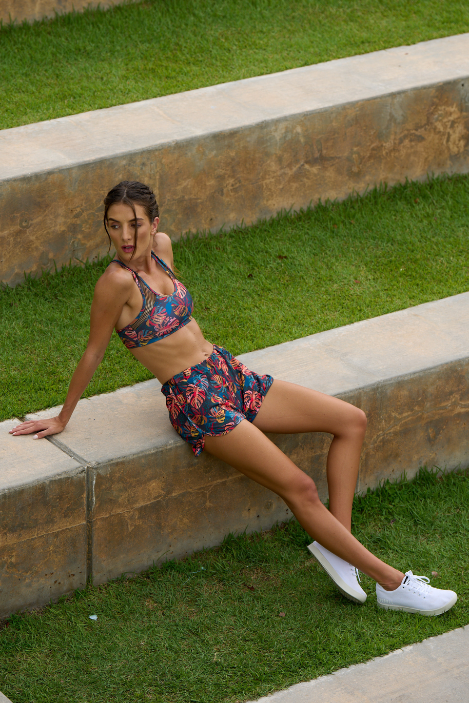 Gianine KARLI ABSTRACT LEAVES Activewear Top