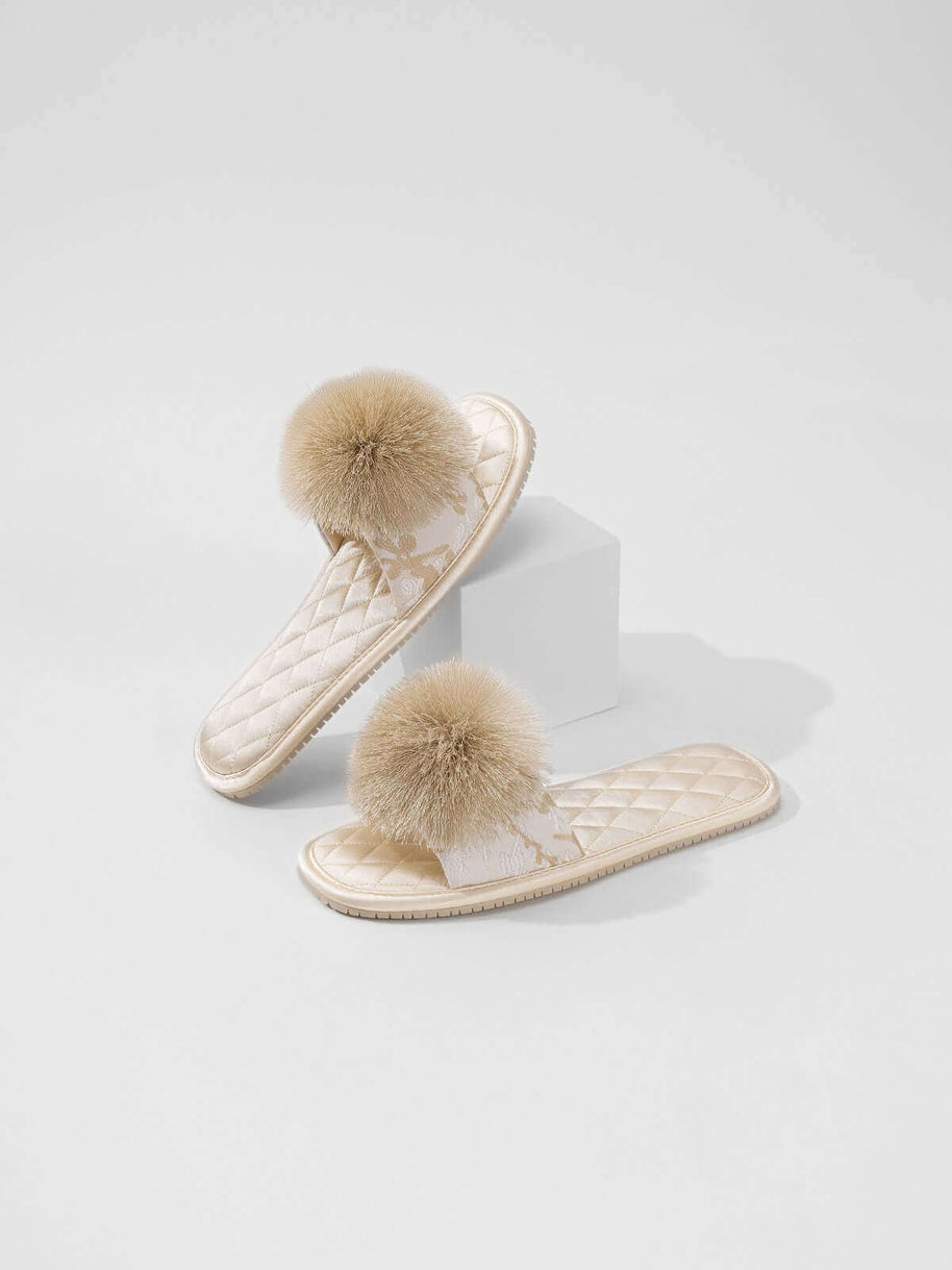 Ulivary Asian-inspired Embroidered Slippers