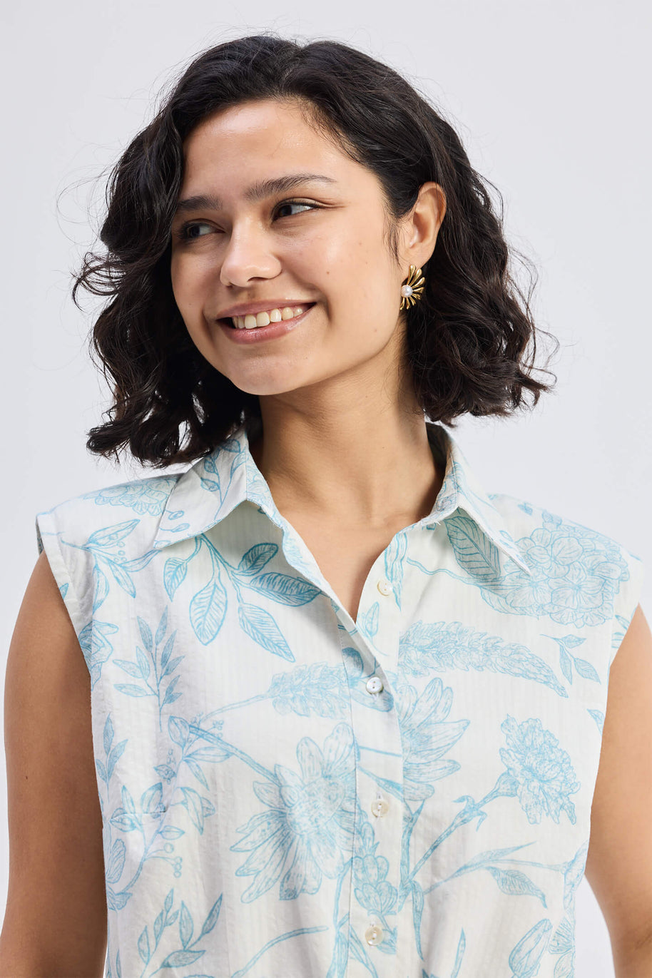 Reistor Drawstring Shirt Dress in Blue Florals