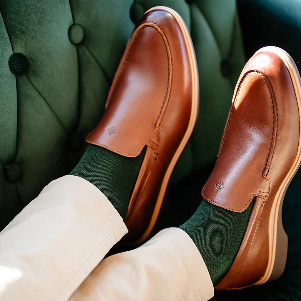 Amberjack Dress Socks (Olive)