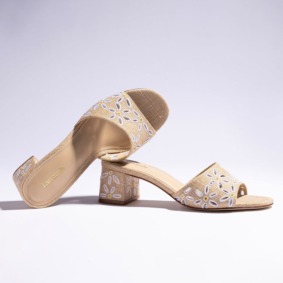 Larroude Brigitte Mule In Beige Raffia