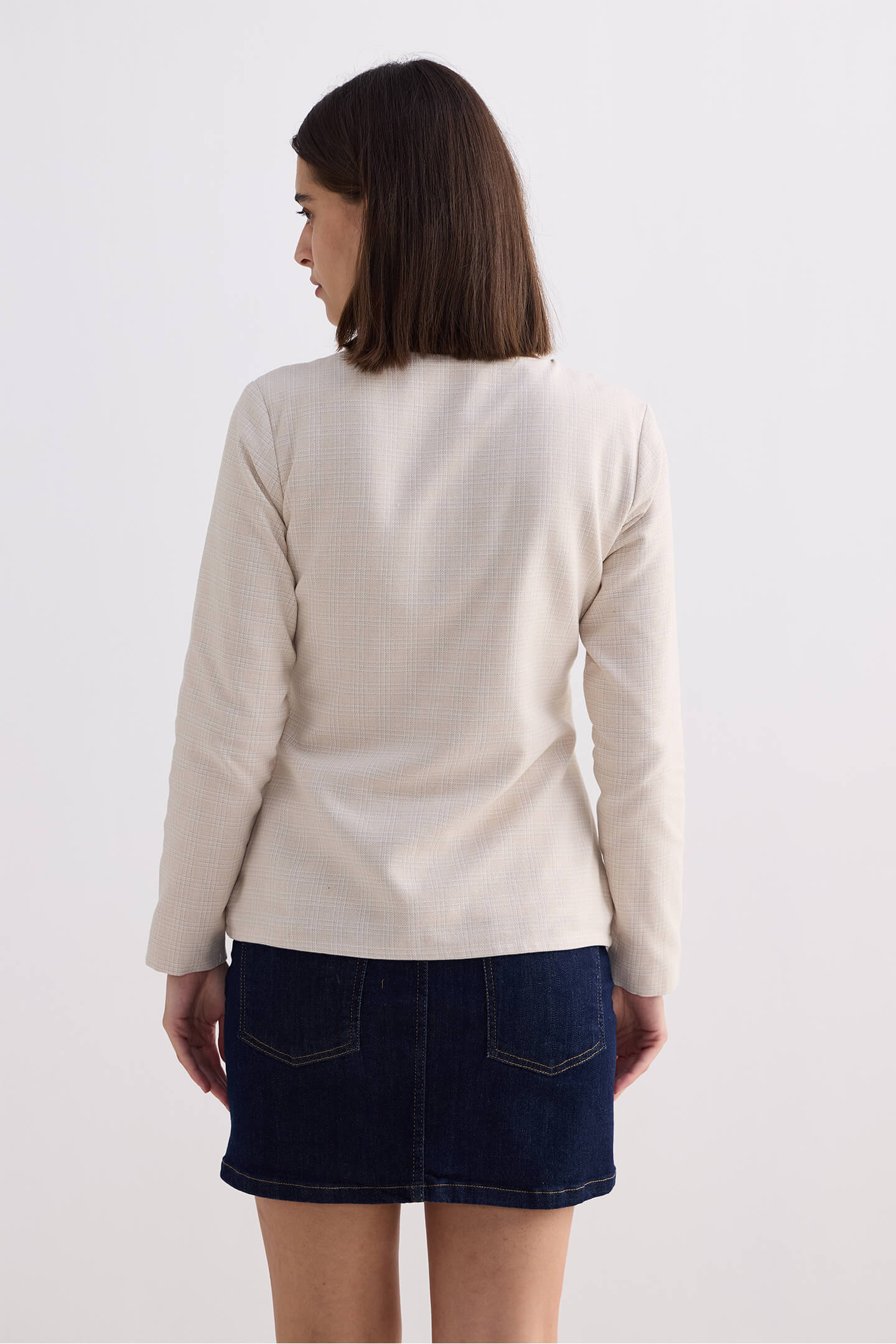 Reistor Fitted Cotton Tweed Jacket in Cream