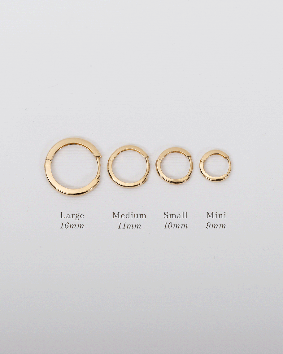 Zoe Lev 14K Gold Small Huggie Earrings