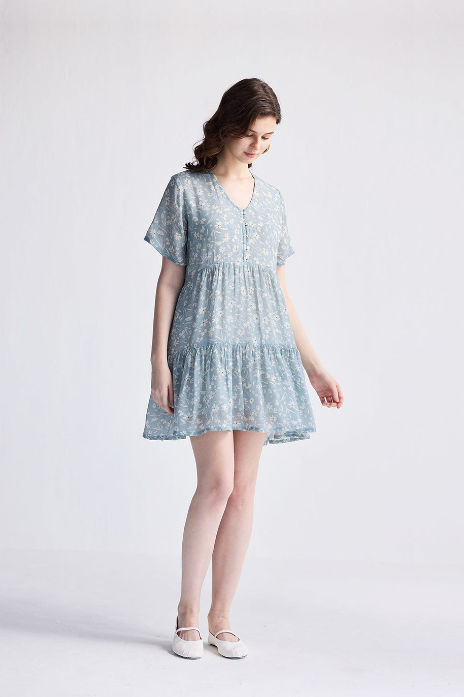 Reistor Floral Short Tiered dress in Light Blue