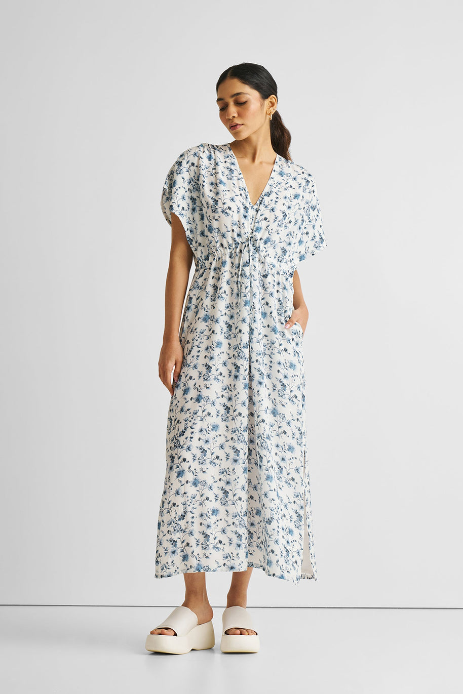 Reistor Gathered Maxi Dress in Blue Florals