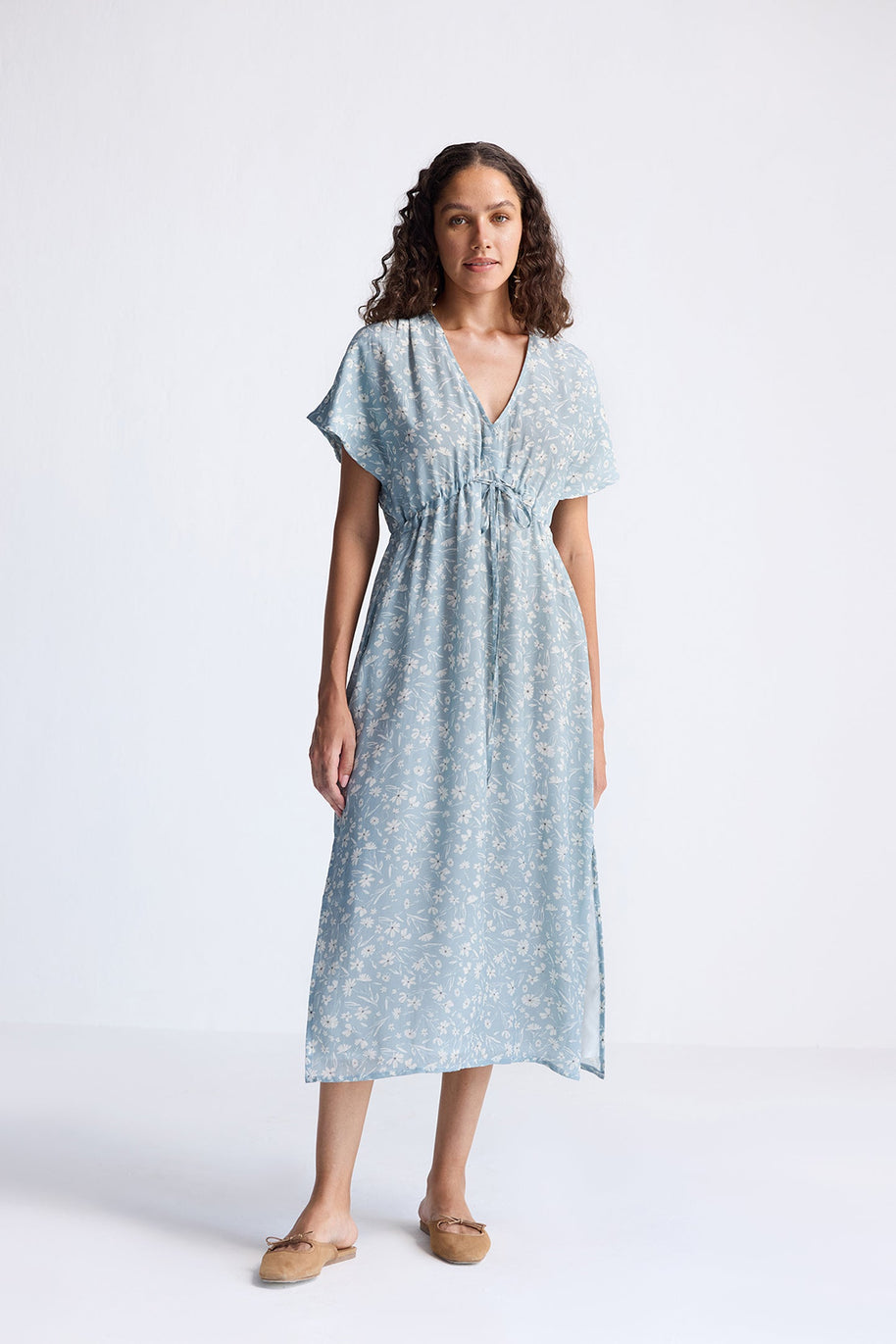 Reistor Gathered Maxi Dress in Light Blue Florals