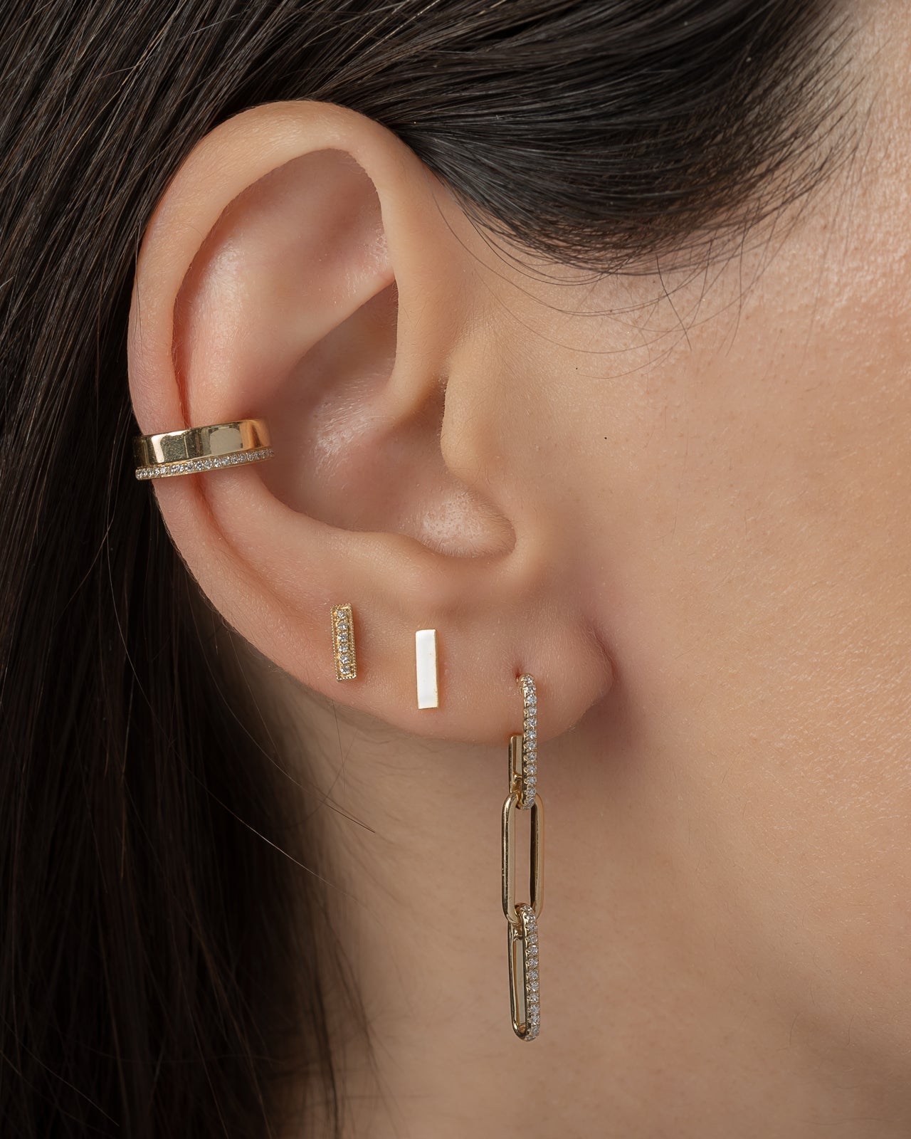 Zoe Lev Diamond Bar Stud Earrings