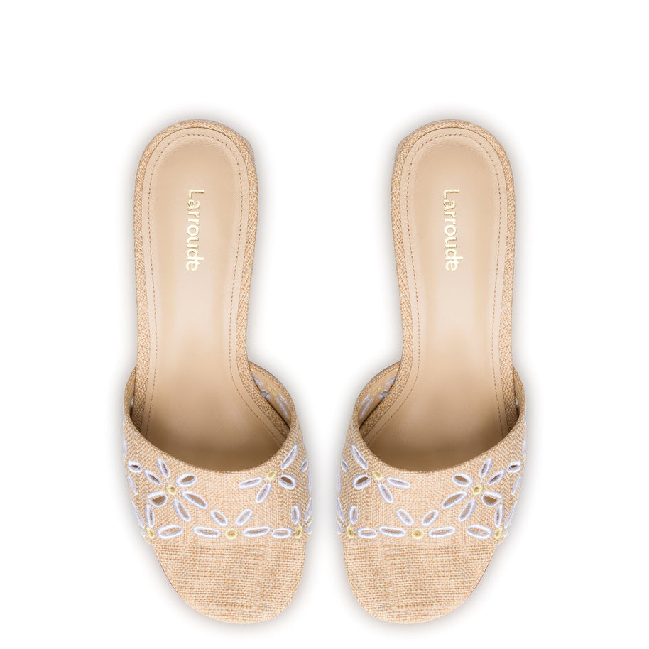 Larroude Brigitte Mule In Beige Raffia
