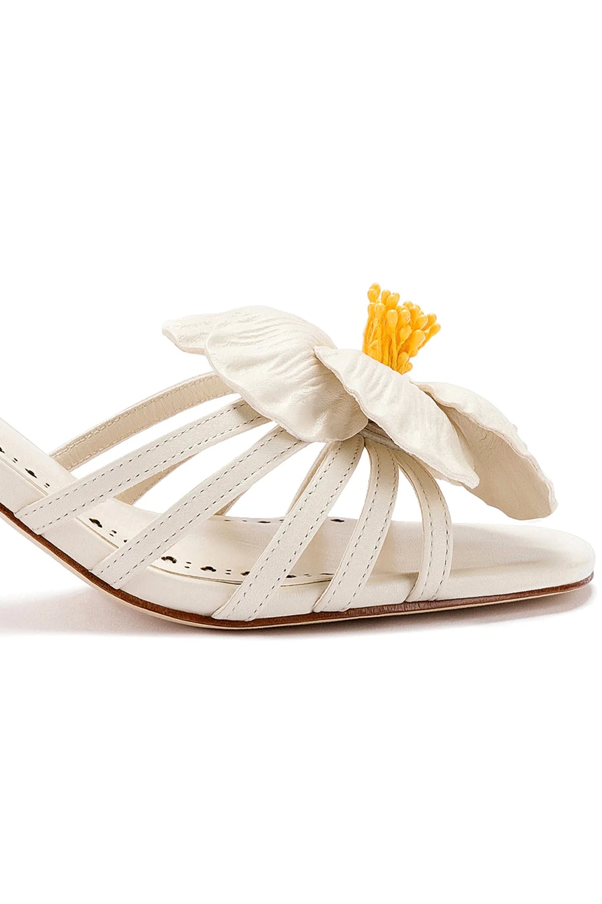 Larroude Magnolia Mule In Ivory Leather