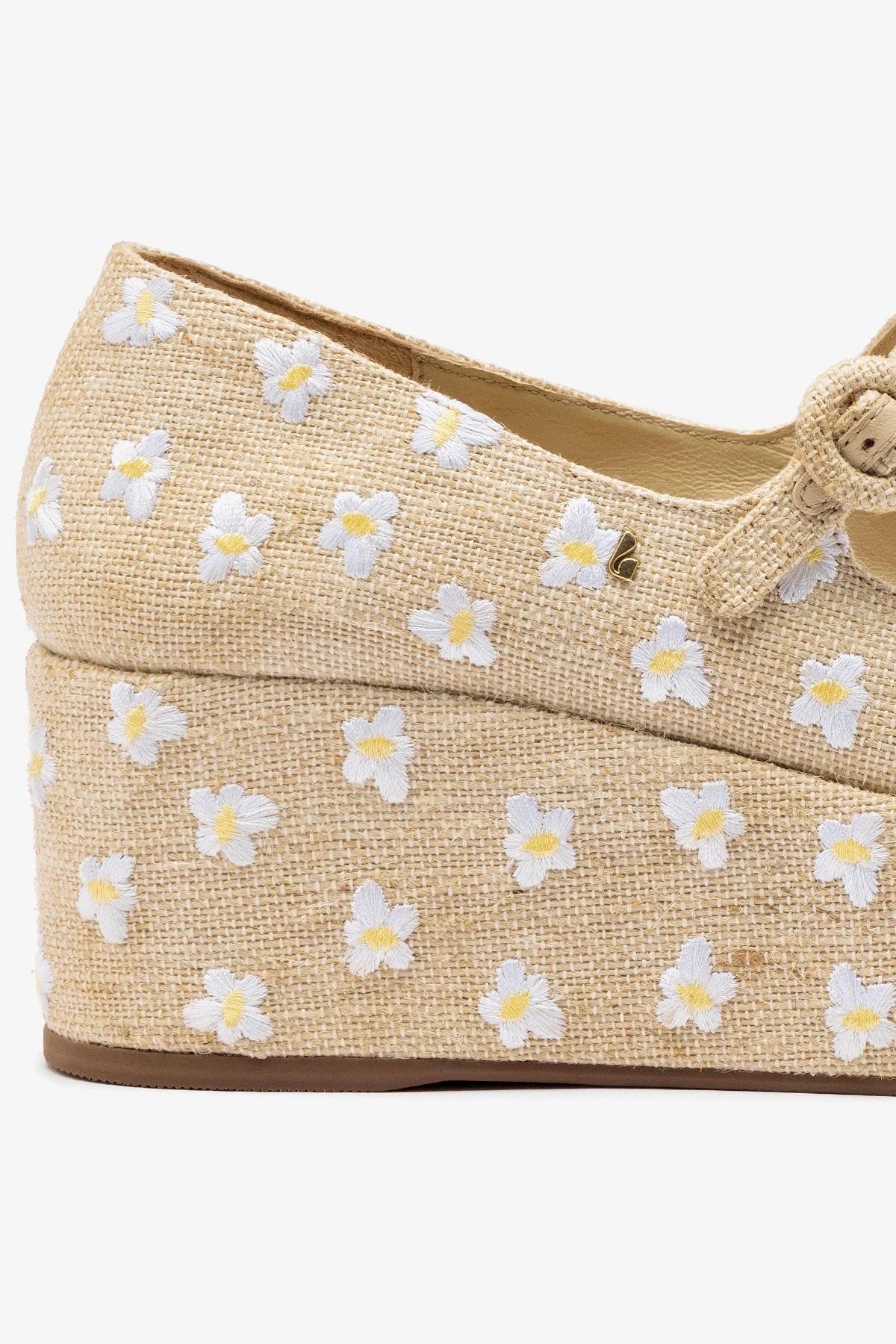 Larroude Blair Flatform In Raw Linen And Daisy Embroidery