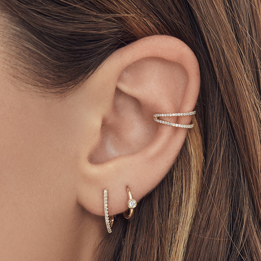 Zoe Lev Diamond Curve Huggie Earrings