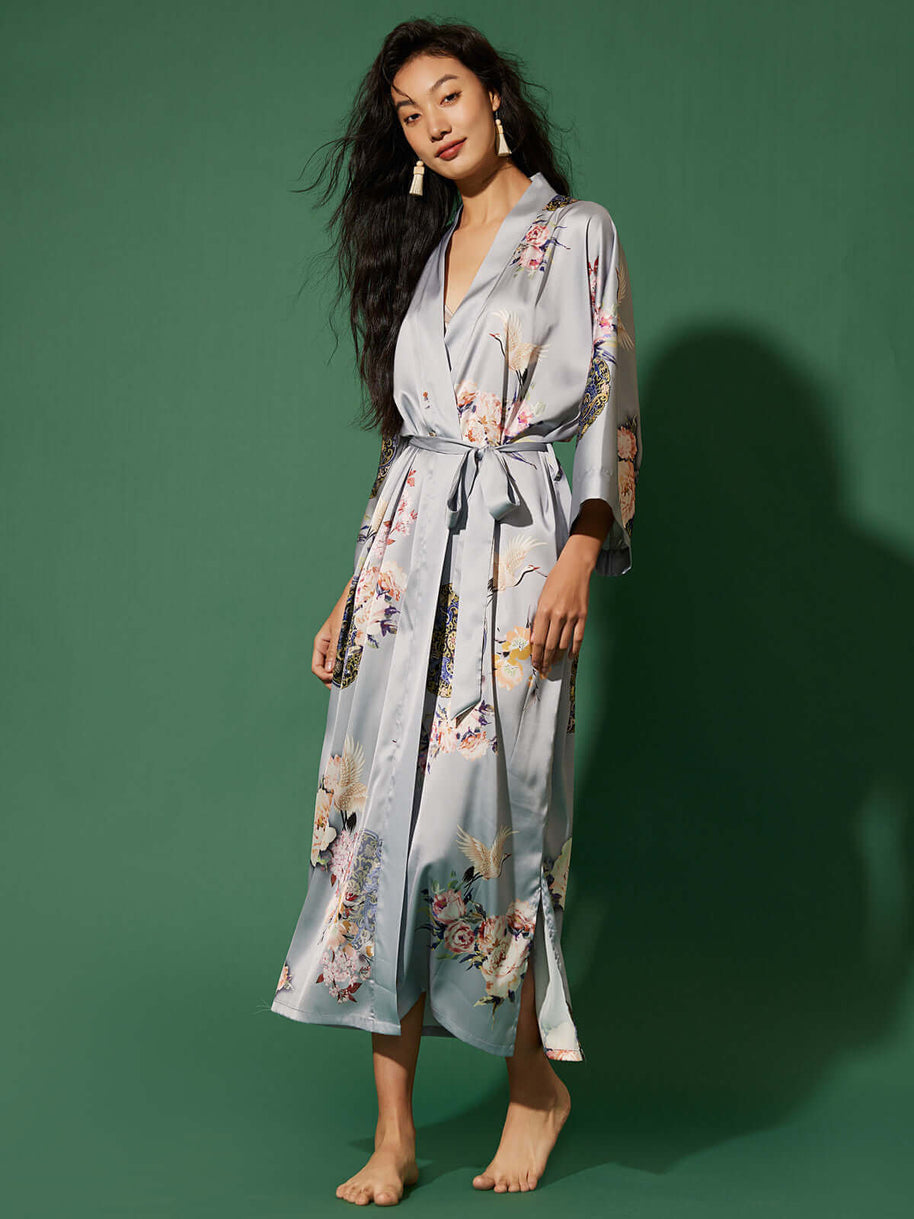 Ulivary Garden Crane Gray Kimono Robe
