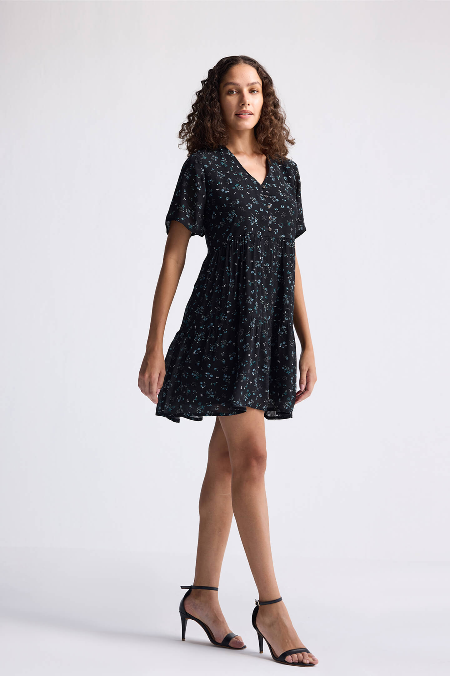 Reistor Floral Short Tiered Dress in Dark Blue