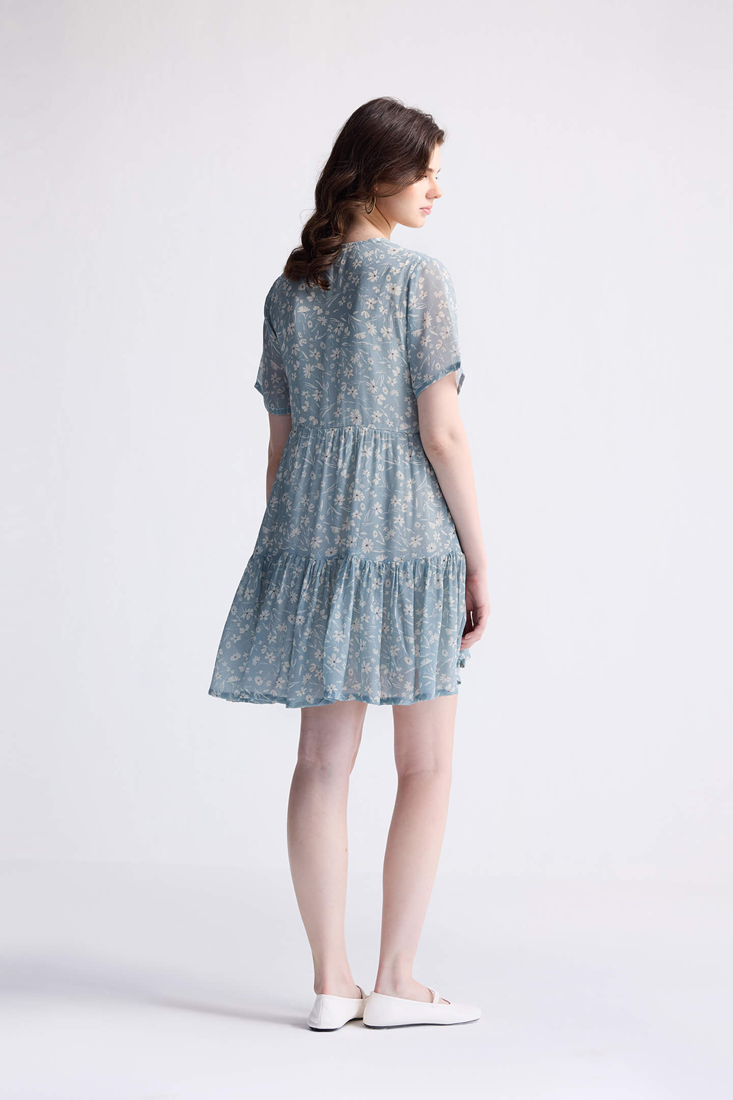 Reistor Floral Short Tiered dress in Light Blue