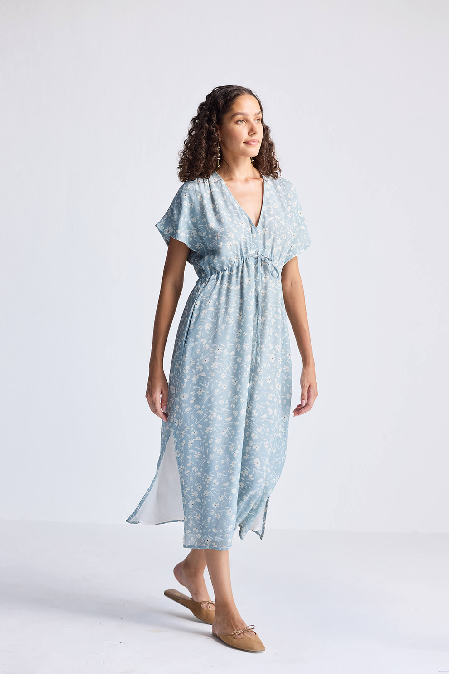 Reistor Gathered Maxi Dress in Light Blue Florals