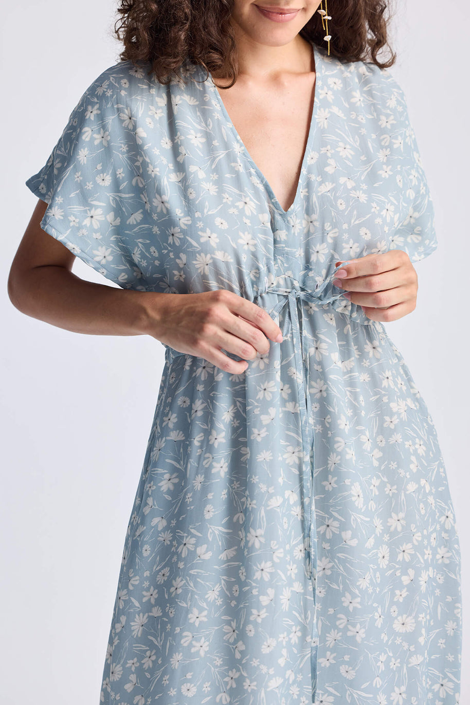 Reistor Gathered Maxi Dress in Light Blue Florals