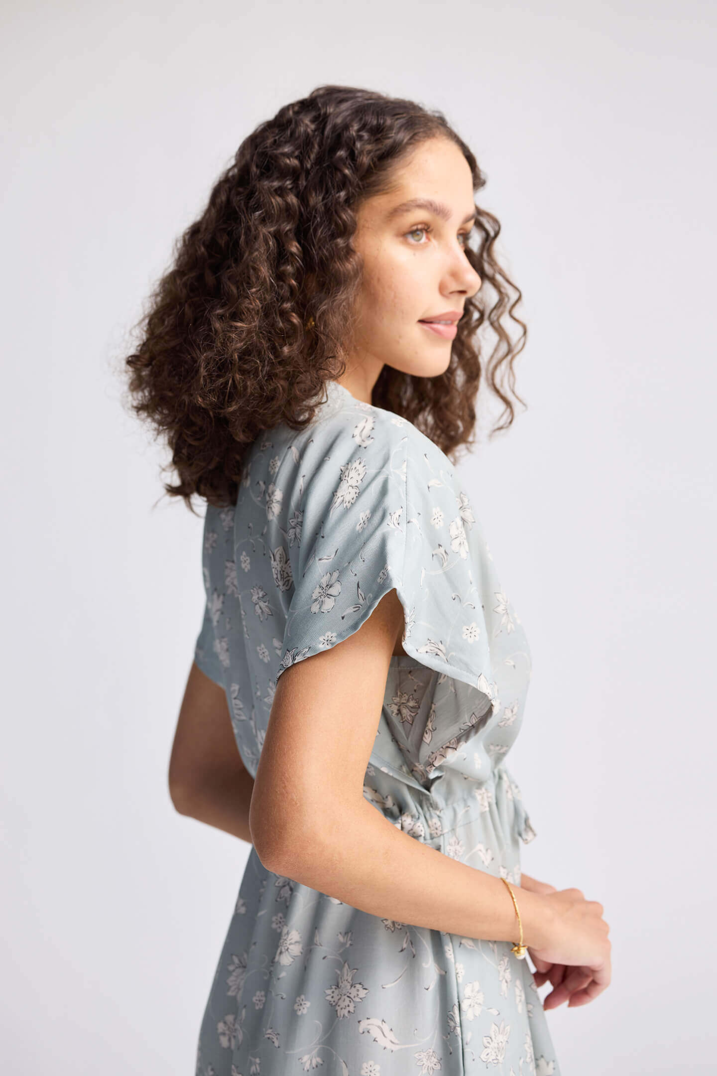 Reistor Gathered Maxi Dress in Sage Green