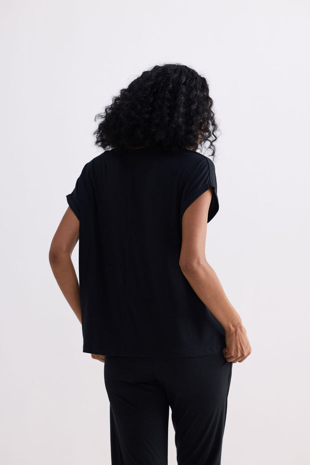 Reistor Relaxed Tee in Black