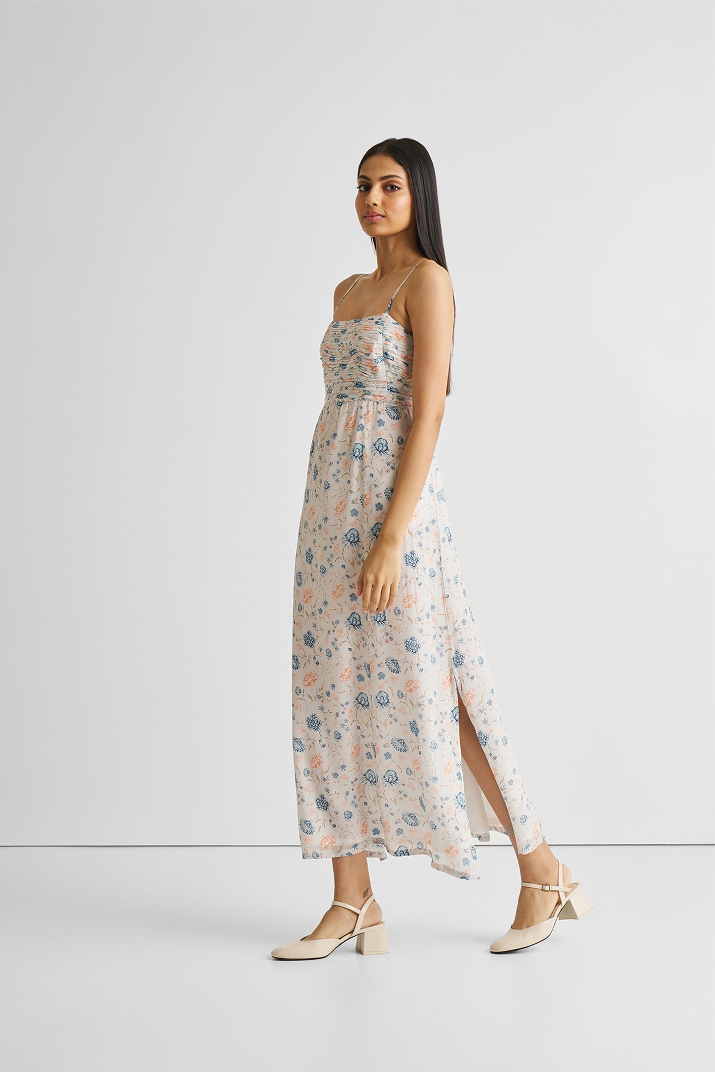 Reistor Ruched Floral Strappy Maxi Dress