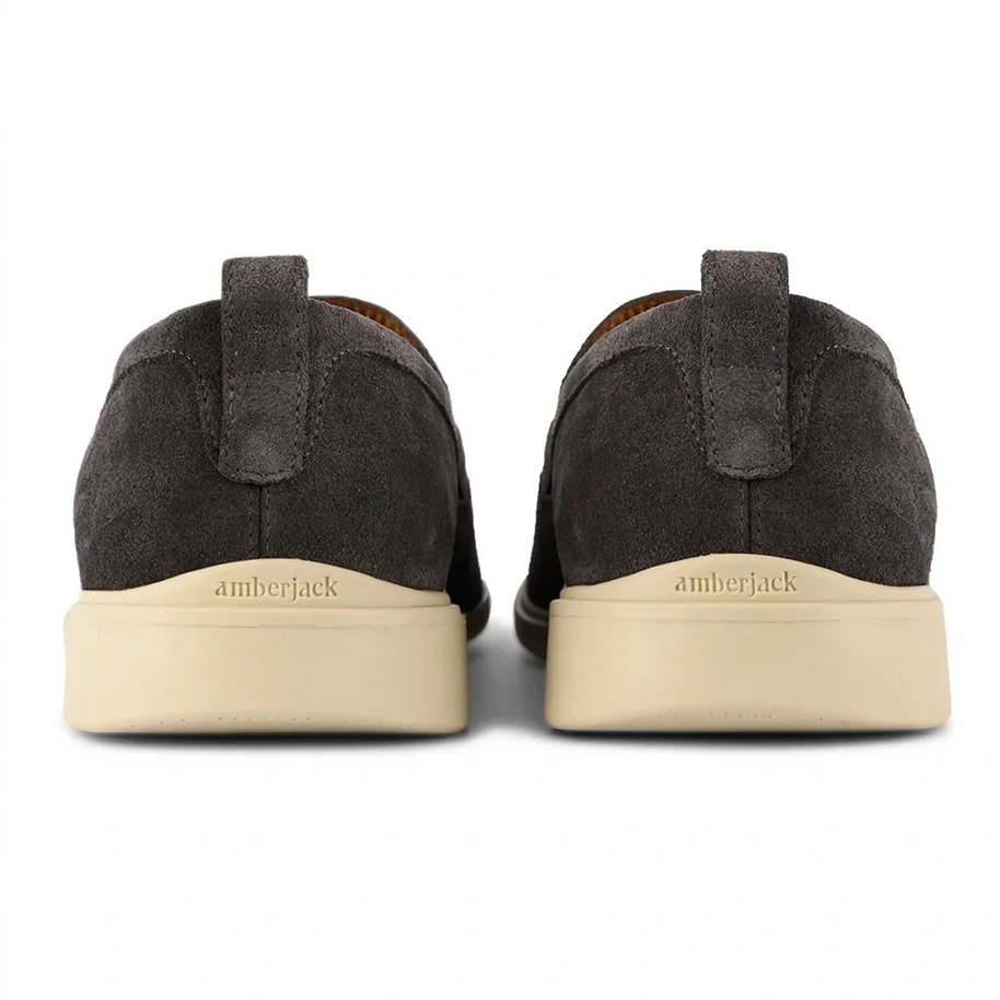 Amberjack The Slip-On (Carbon)