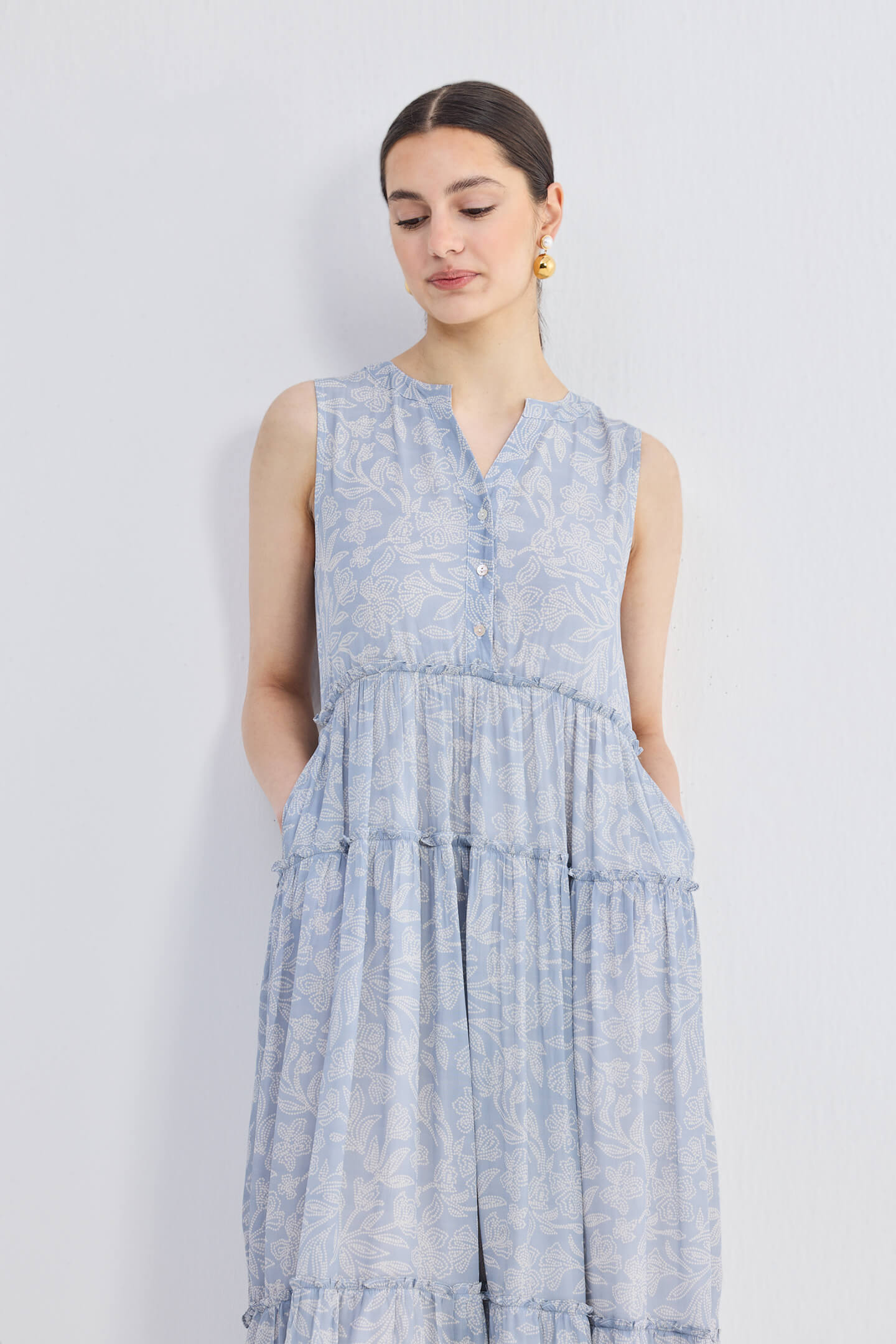Reistor The Perfect Resort Floral Maxi in Periwinkle Blue
