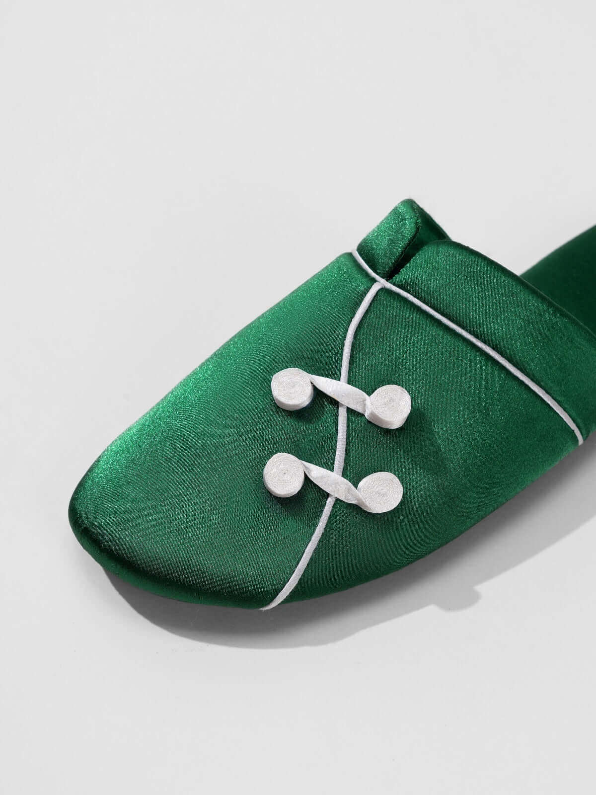 Ulivary Qipao Collar Buckle Asian Style Slippers