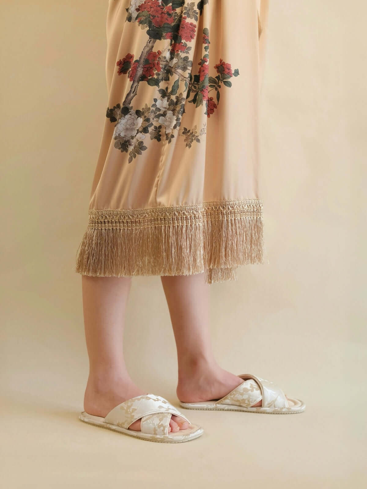 Ulivary Classic Cross-Strap Embroidery Slippers (more colors)