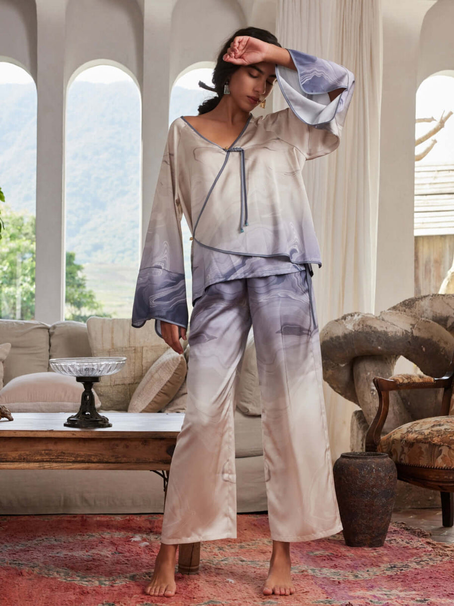 Ulivary Asian Vintage Texture Painting Pajama Set 2Pcs With Blouse And Pants