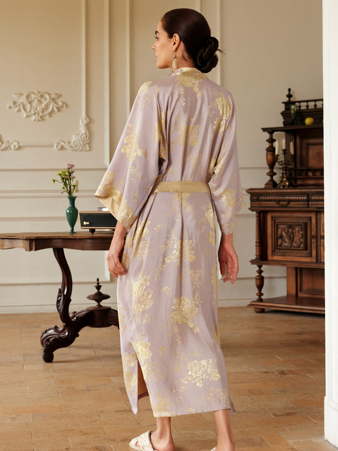 Ulivary Reversible Lavender & Gold Jacquard Kimono Robe