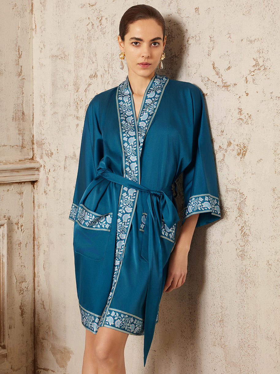 Dark Blue Embellished Flower Short Robe with Pockets
