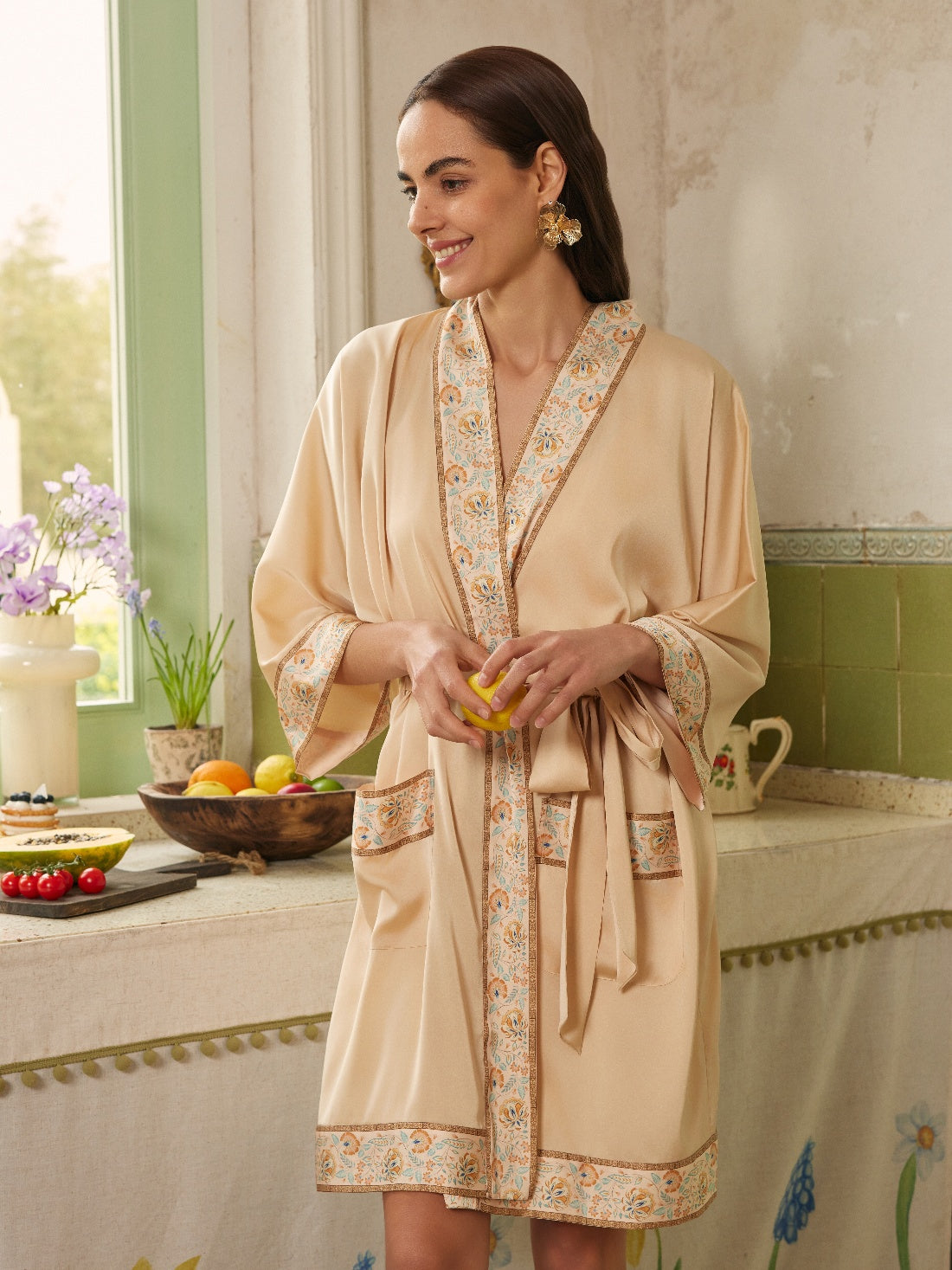 Ulivary Champagne Gold Embellished Flower Short Robe With Pockets