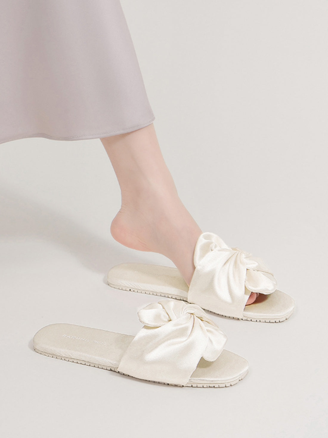 Ulivary Silky Satin Bow Slippers (more colors)
