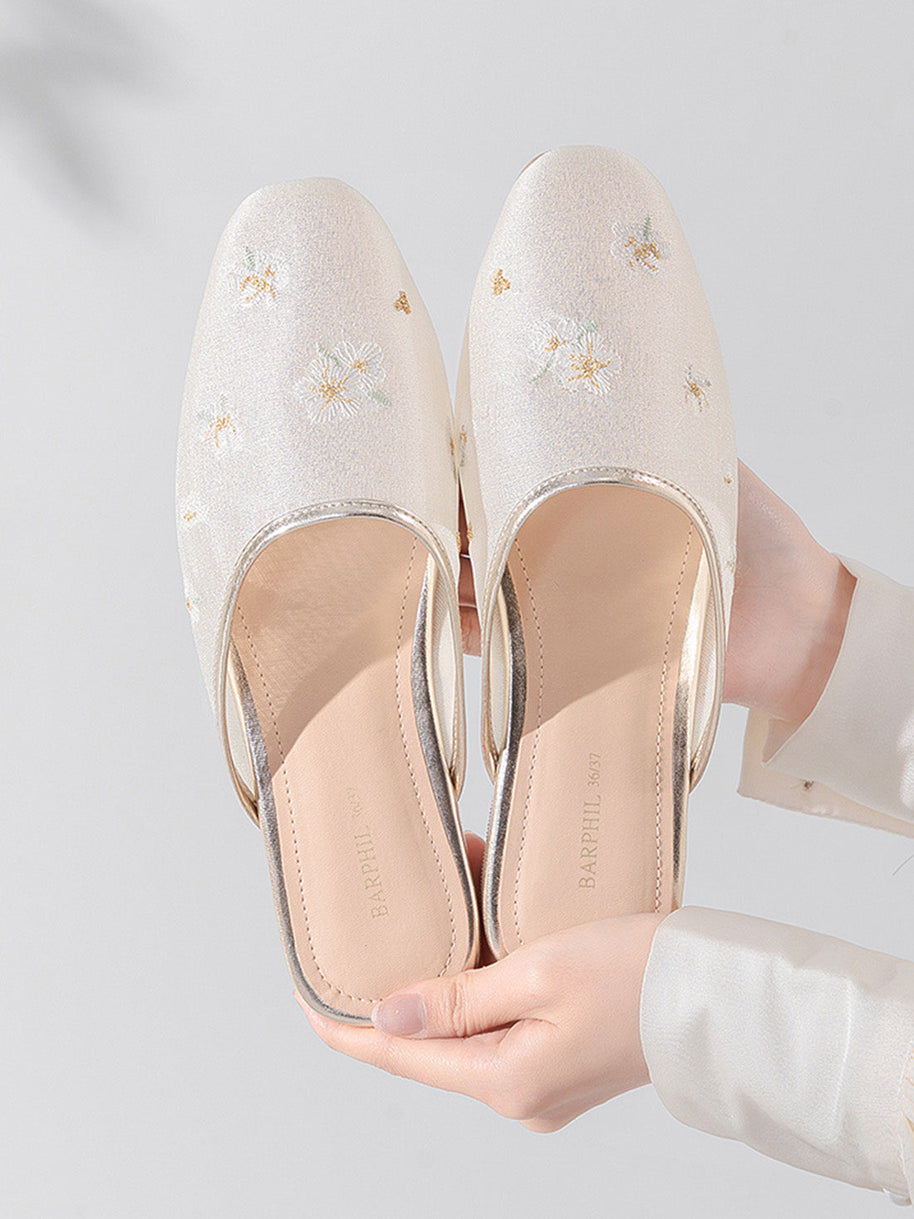 Ulivary Oriental-Floral Mesh Closed-Toe Slippers