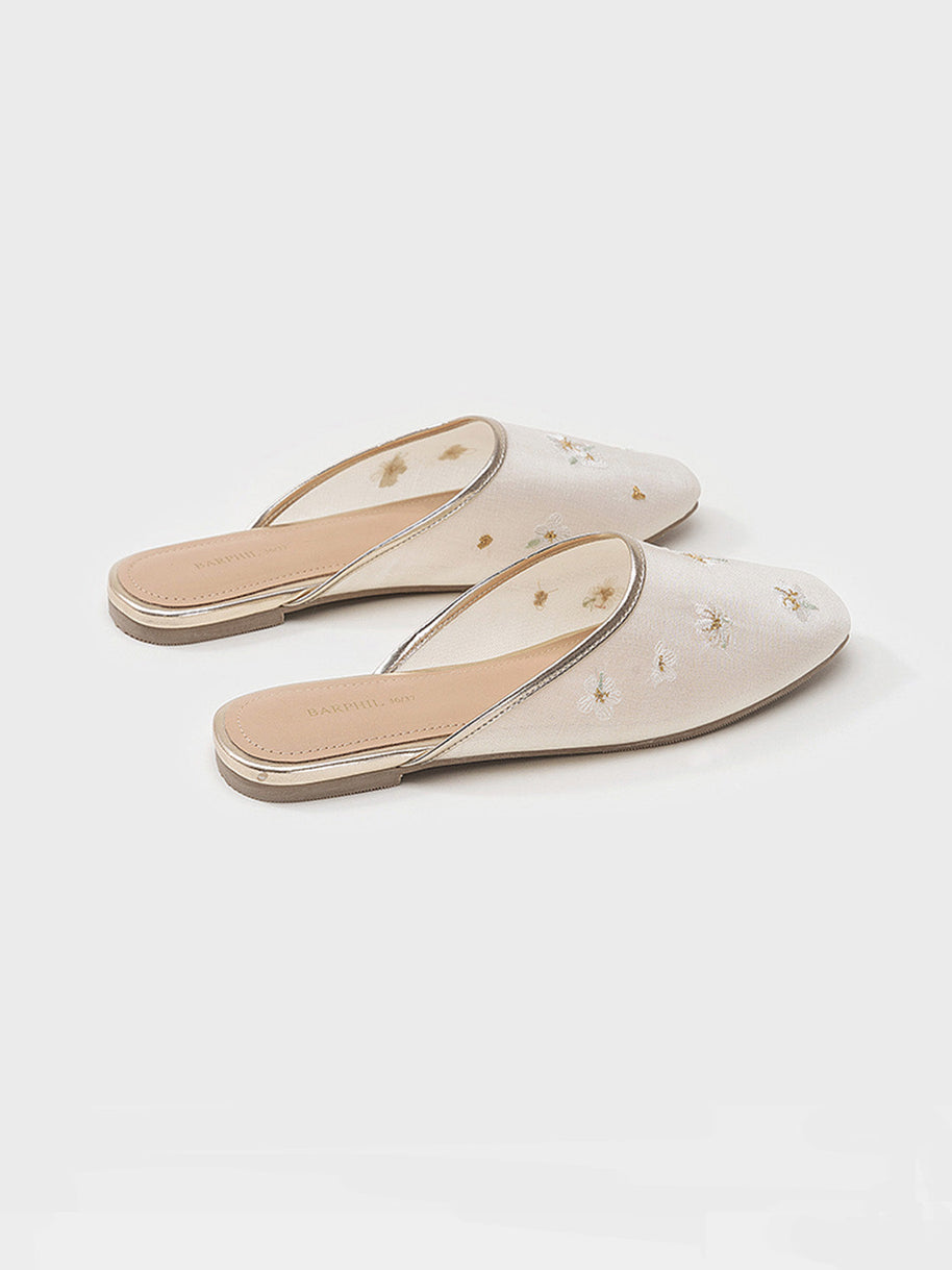 Ulivary Oriental-Floral Mesh Closed-Toe Slippers