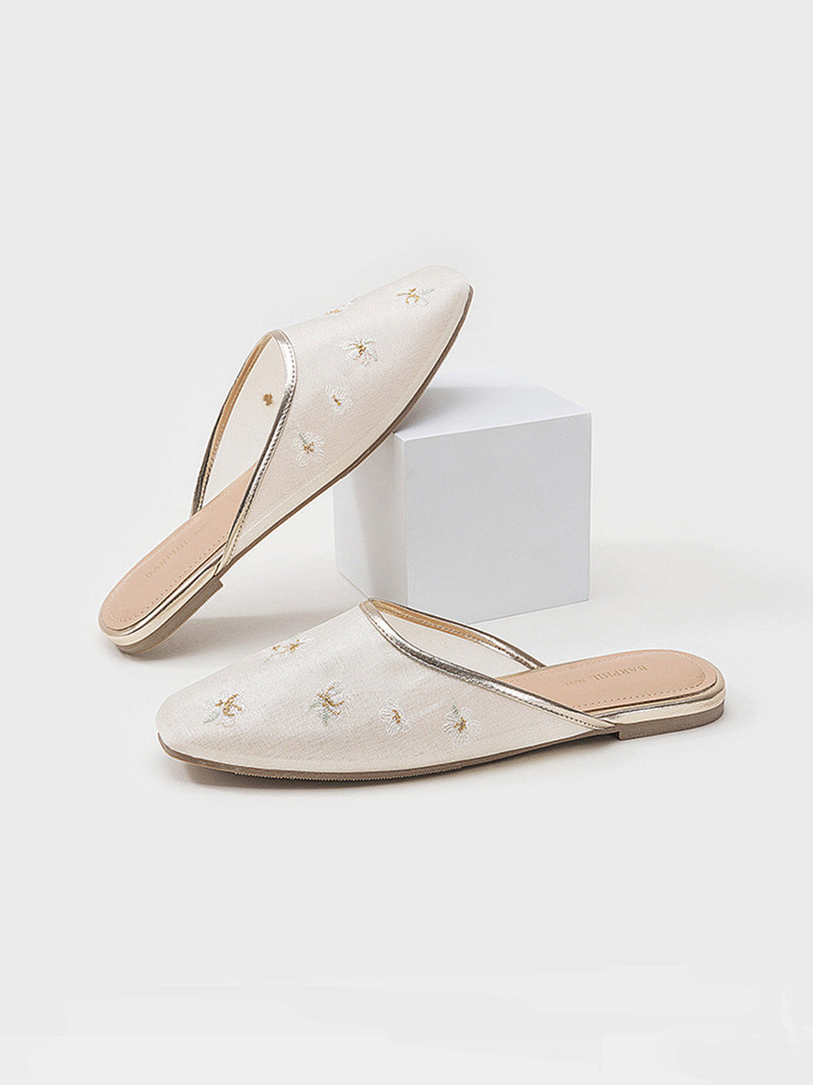 Ulivary Oriental-Floral Mesh Closed-Toe Slippers