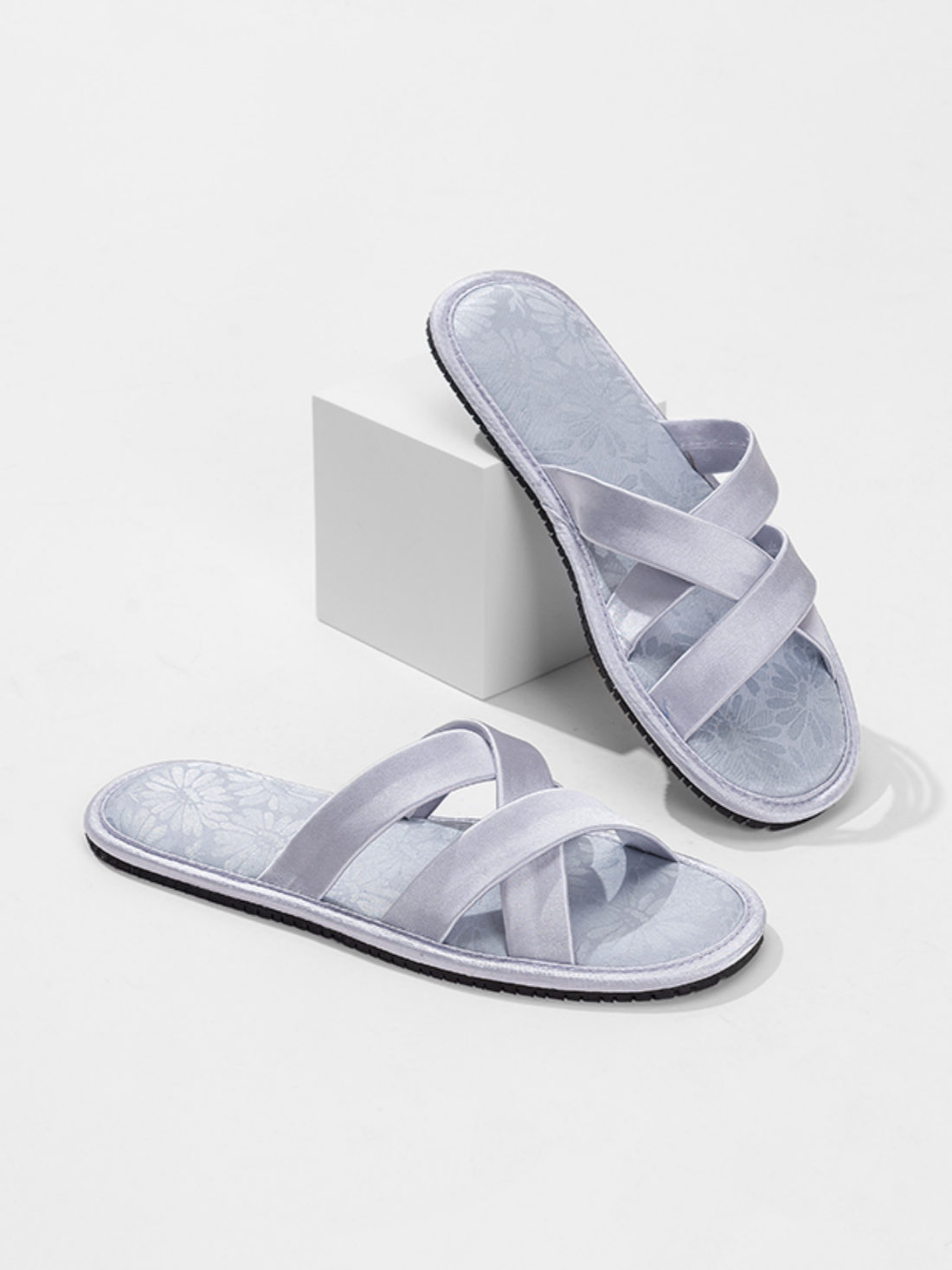 Ulivary Eastern-Inspired Summer Slippers (more colors)
