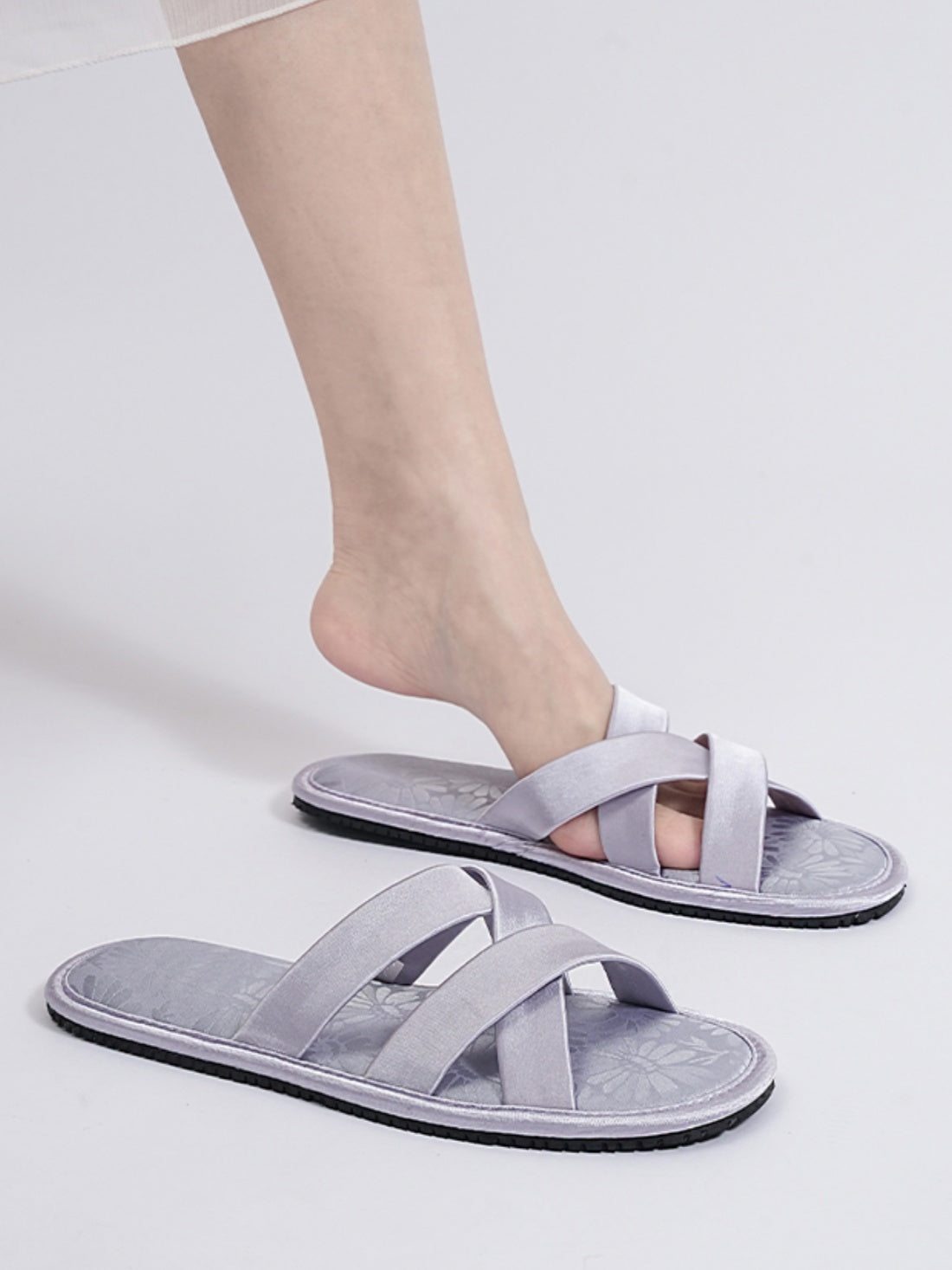 Ulivary Eastern-Inspired Summer Slippers (more colors)